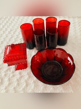 Vintage Ruby Red Glassware Set - 8 Pieces